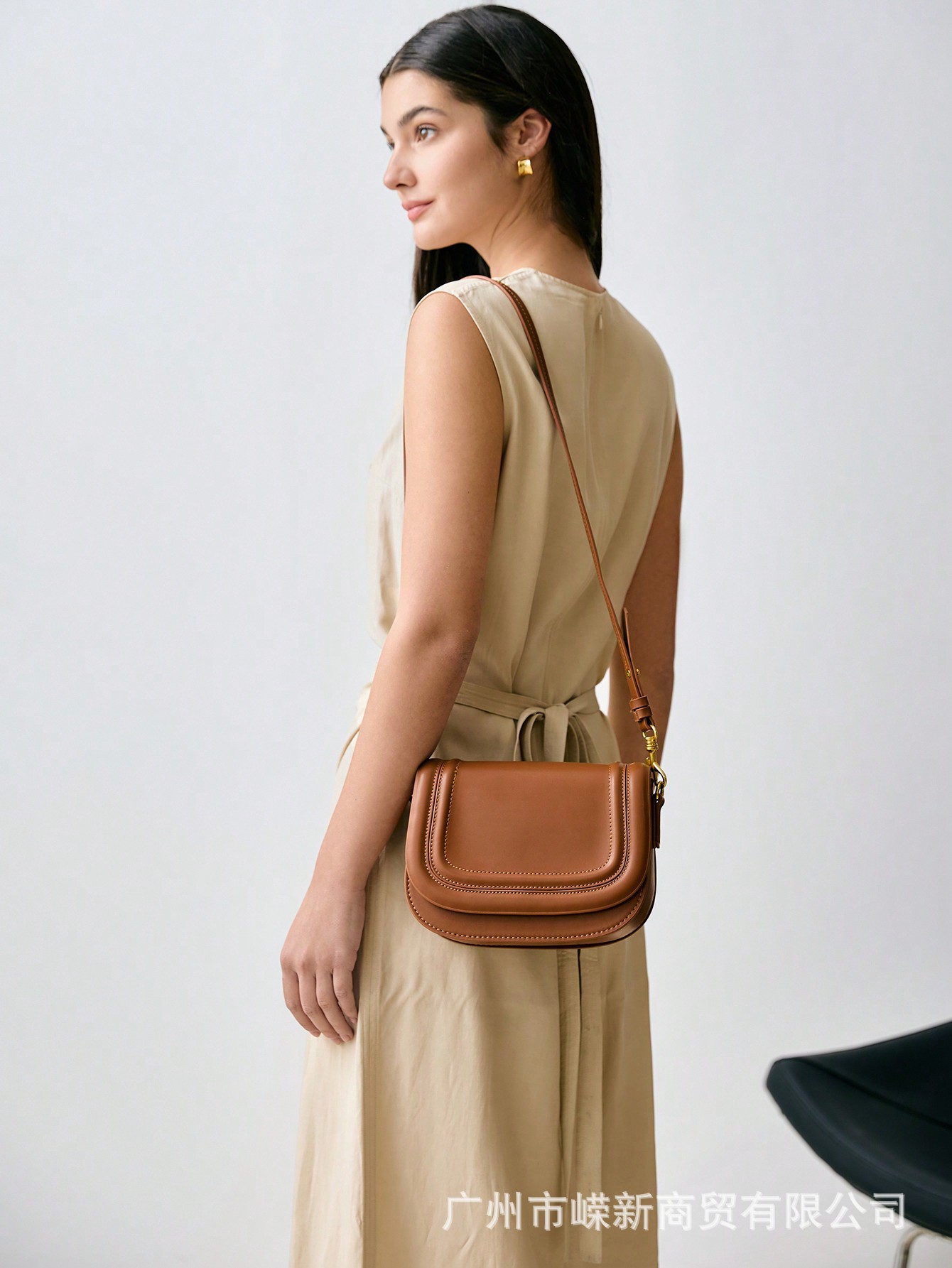 ZR跨境女包爆款2025新品马鞍包时尚百搭宽带撞色帆布包单肩斜挎包详情3