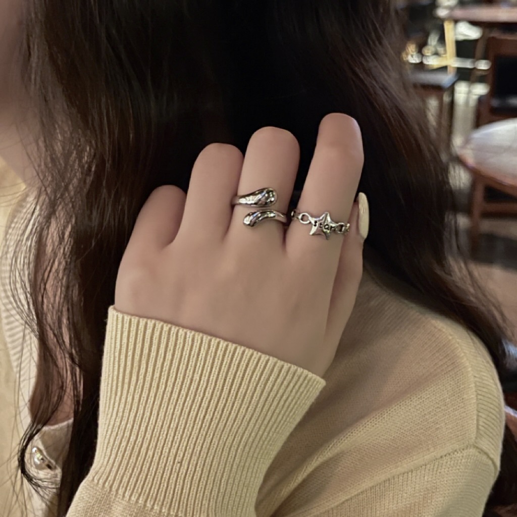 The ring does not fade. It has a unique and high-end feel, is versatile, and exudes a light luxury temperament. It is an inS-style retro ring with geometric openings from Japan and South Korea pic 19