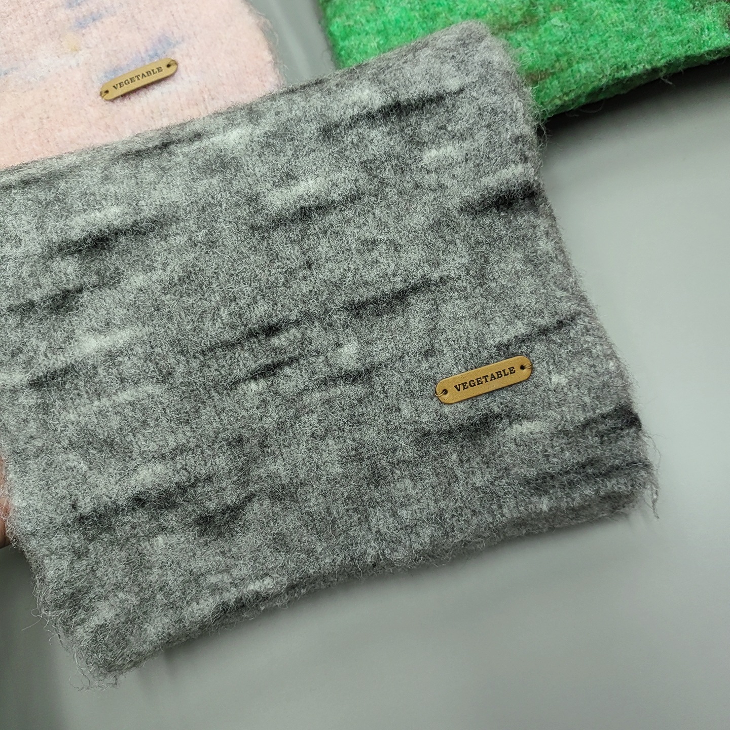 Brushed and textured dopamine pink scarf for women, winter soft and glutinous, ins style, Korean high-end knitted warm wrap pic 12