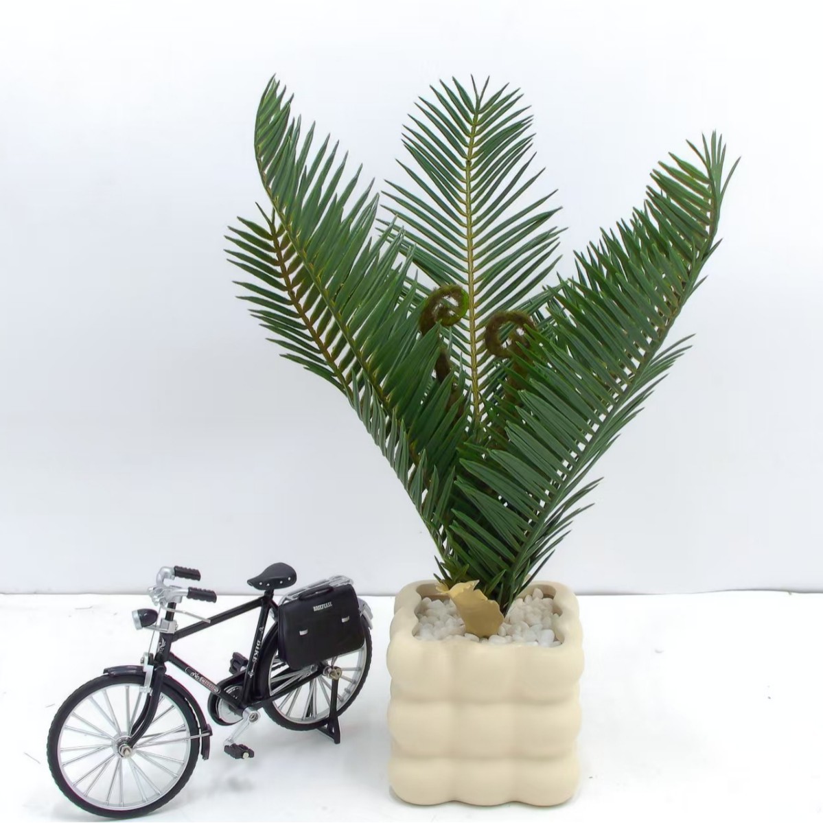 Cream-style green plants, artificial plant bionic flowers, living room dining table tabletop decoration and arrangement, small potted artificial flower ornaments pic 4