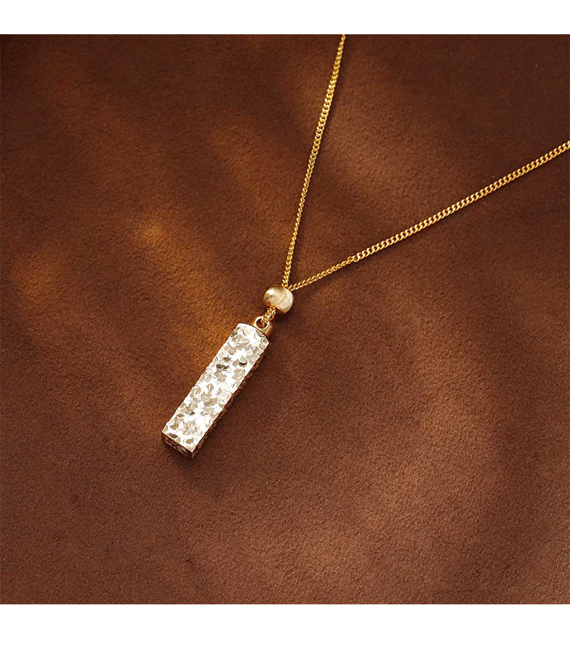 Hyacinth碎碎冰四方来财小金条吊坠项链女款时尚个性气质高级感锁骨链颈链详情6