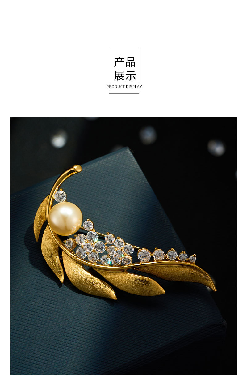 Original design, retro and high-end, gold brushed leaf brooch, copper alloy, real gold electroplated and zirconium-inlaid exquisite brooch pic 19