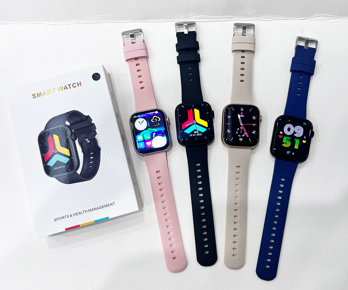 The new QX7 smart bracelet for foreign trade features 1.85 Bluetooth call and one-click direct connection to the true blood oxygen and temperature measurement sports watch pic 3