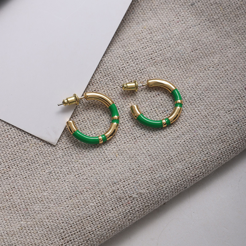 C形珐琅圈圈拼接耳环女法式轻奢小众设计感复古气质银针撞色耳圈详情8