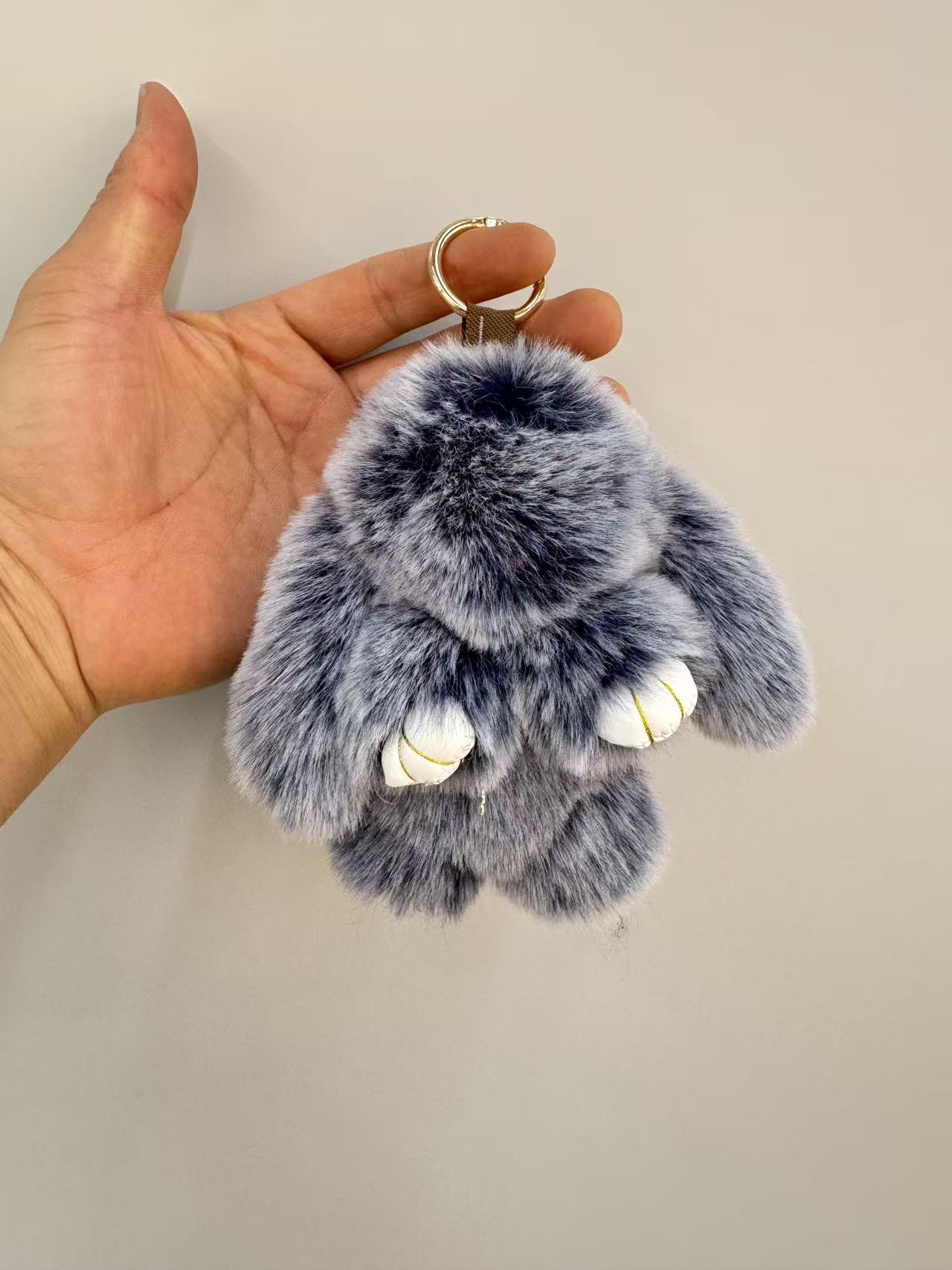 厂家批发仿獭兔毛装死兔挂件可爱小兔子包包手机车饰挂件萌兔饰品详情6