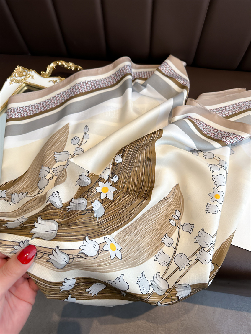 A 90cm new elegant and stylish square scarf with a twill pattern featuring Chinese trend lily of the valley flowers. It is a versatile sun-protective shawl and headscarf for women pic 3