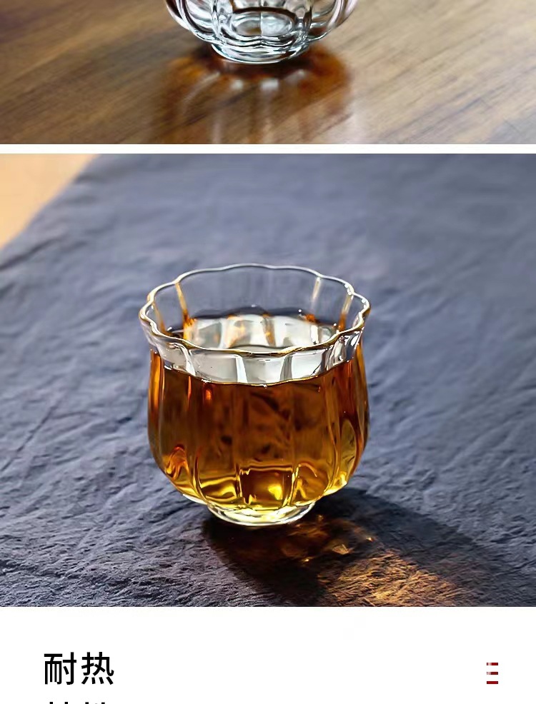 Lotus heat-resistant glass lotus petal small tea cups, tasting cups, wine cups, master cups, single cups, thickened Gongfu tea sets pic 3