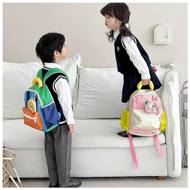 幼儿园儿童双肩包男童大容量背包2024新款可爱女孩拼色小书包外出详情8
