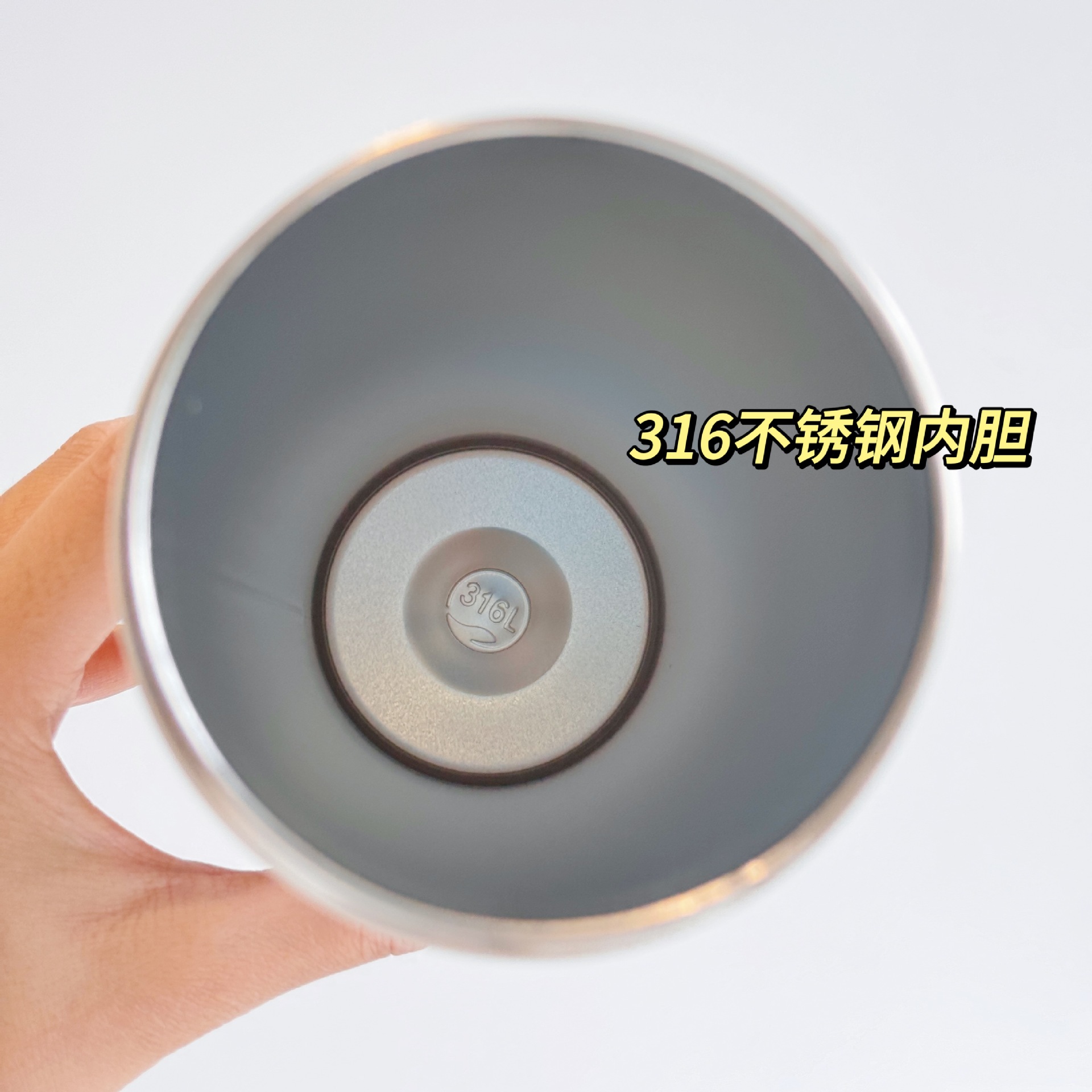 户外高颜值随手双饮咖啡杯美式便携车载水杯手提运动线条图咖啡杯详情16