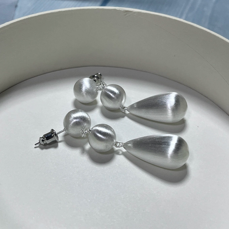 法式复古长款重工哑光拉丝水滴耳坠贵气简约高级感耳环显脸瘦耳饰详情8