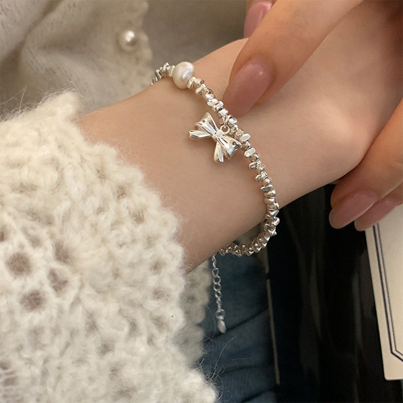 Korean InS-style freshwater high-gloss pearl niche bracelet for women, s925 sterling silver jewelry, broken silver style, versatile and high-end pic 3