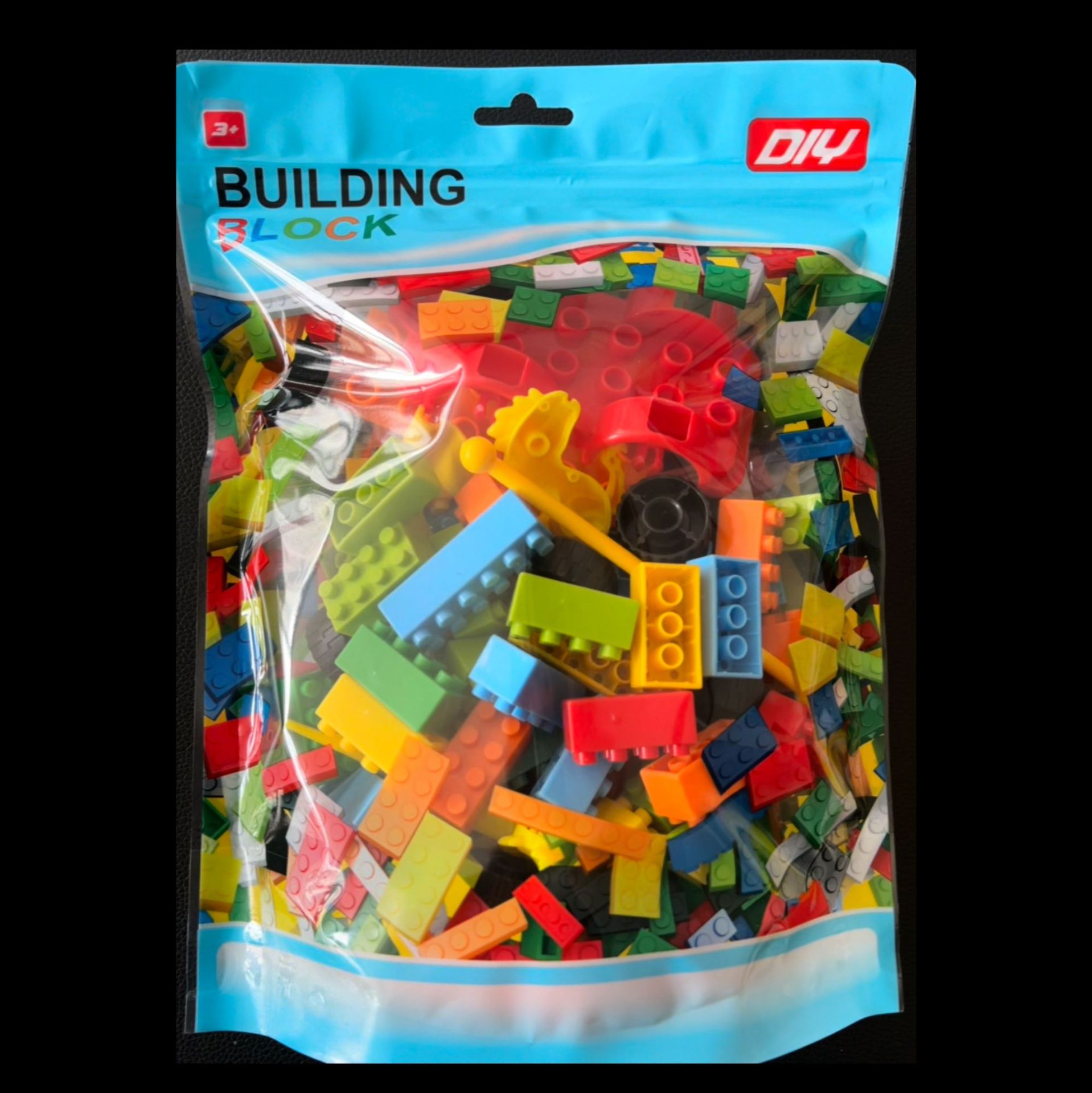 Wholesale of four types of mixed sets of kindergarten desktop toys, baby assembly and building blocks, and educational early education building blocks for boys and girls pic 4