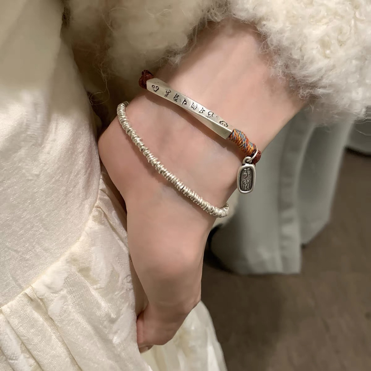 999 pure silver curved tube Chinese-style hand-woven rope bracelet, light luxury, ins, niche, exquisite and high-end bracelet, personalized jewelry pic 6