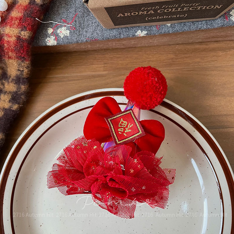 新款韩版红色系蝴蝶结发夹手工布艺儿童侧边碎发刘海夹甜美边夹女红色蝴蝶结发夹 毛呢网纱款带装饰 含皇冠玩偶 少女喜庆精致发详情12