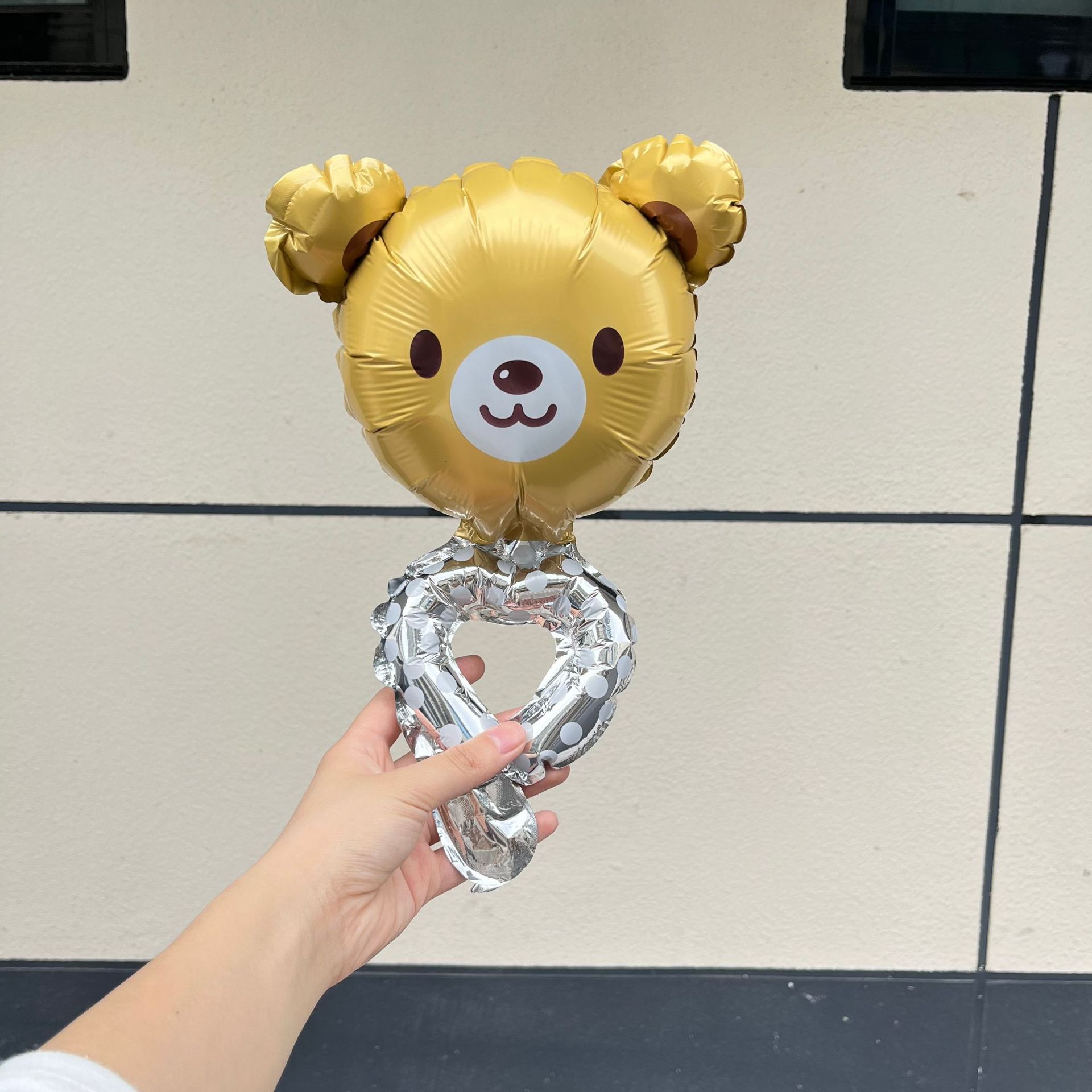 Dibujos animados animales muñeca globo niños pulsera llevar en la mano globo de tierra empuje micro comerciante barre el código pequeño regalo drenaje pic 8