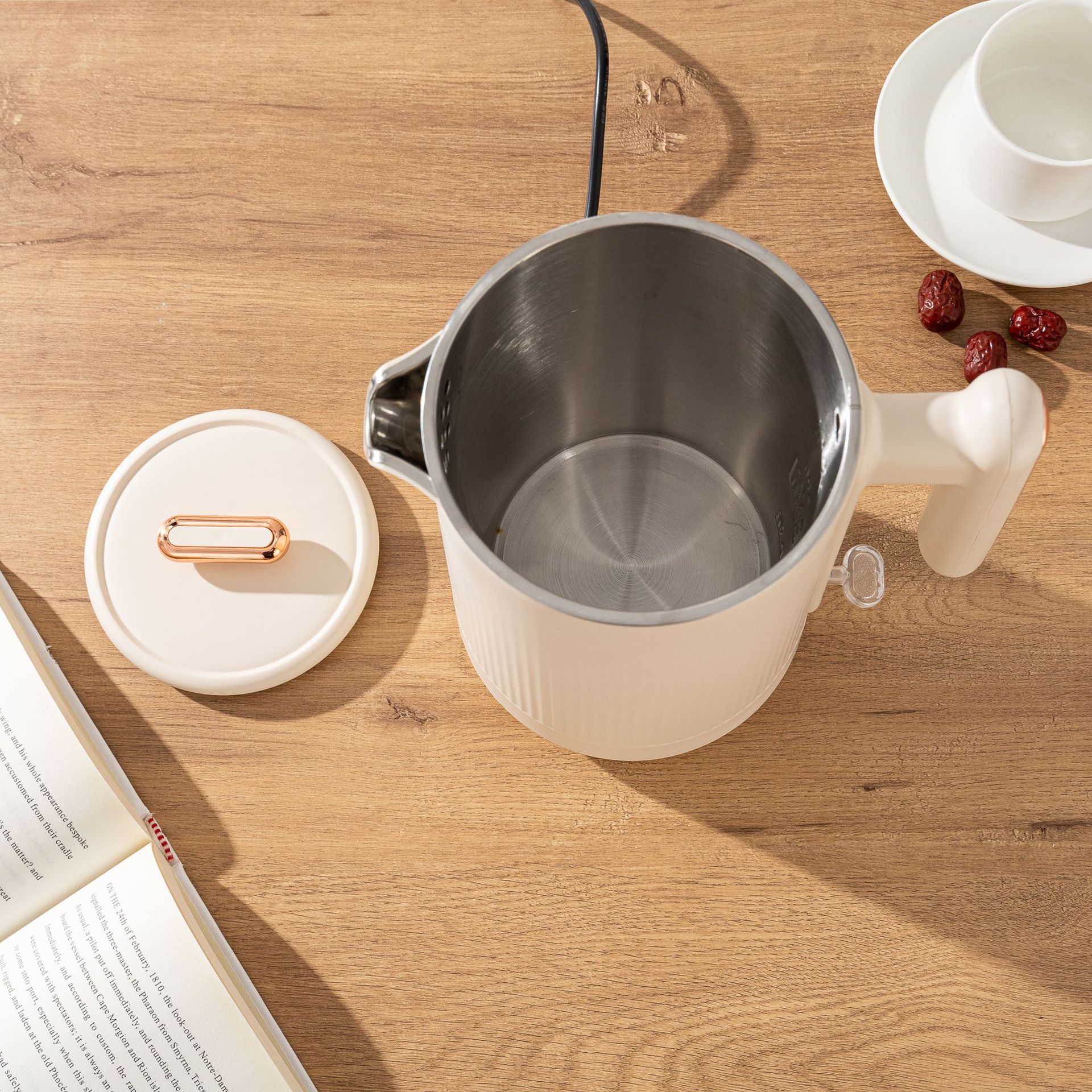 Xiandu Fu 1.8L household electric kettle made of 304 stainless steel, with constant temperature, intelligent and automatic power-off function for boiling water in the dormitory pic 16