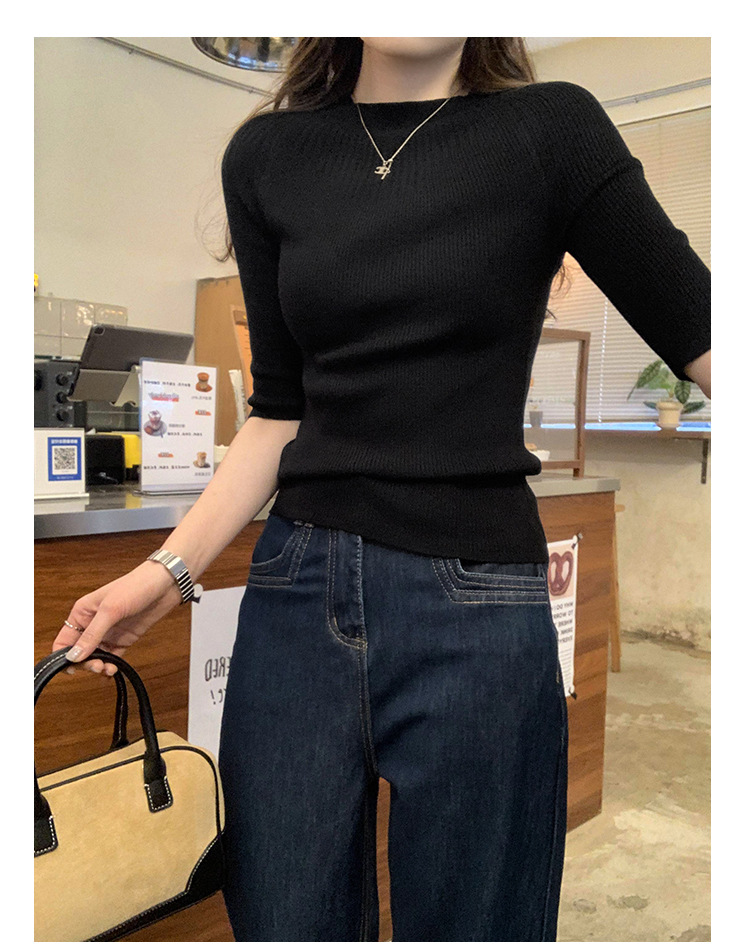 This Korean high-end, super good-looking off-the-shoulder, mid-sleeved knitted sweater is a new slimming top for women in Spring/Summer 2025 pic 24