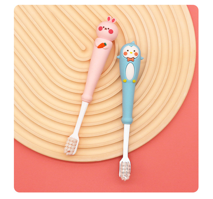 厂家供应卡通儿童牙刷口腔清洁小头软毛牙刷2-6岁幼儿万根毛牙刷详情19