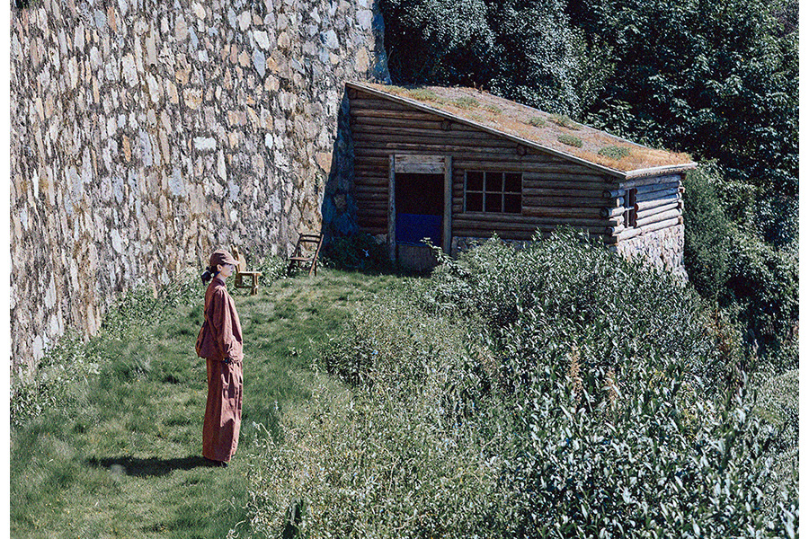 New autumn and winter style, artistic and retro original hazelnut red-brown cotton casual top, high-density, slightly elastic loose shirt for women pic 36