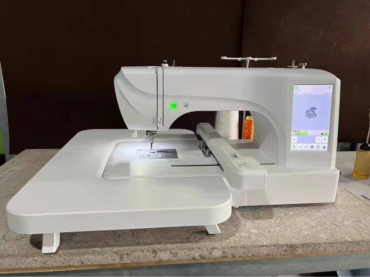 Household multi-functional sewing and embroidery integrated embroidery machine, large-sized small-sized embroidery machine, LOGO commercial embroidery machine pic 5