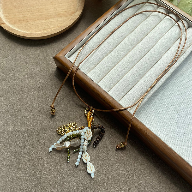 法式度假风多材质小众设计椰风葡萄长项链女多佩戴高级感流苏吊坠详情5