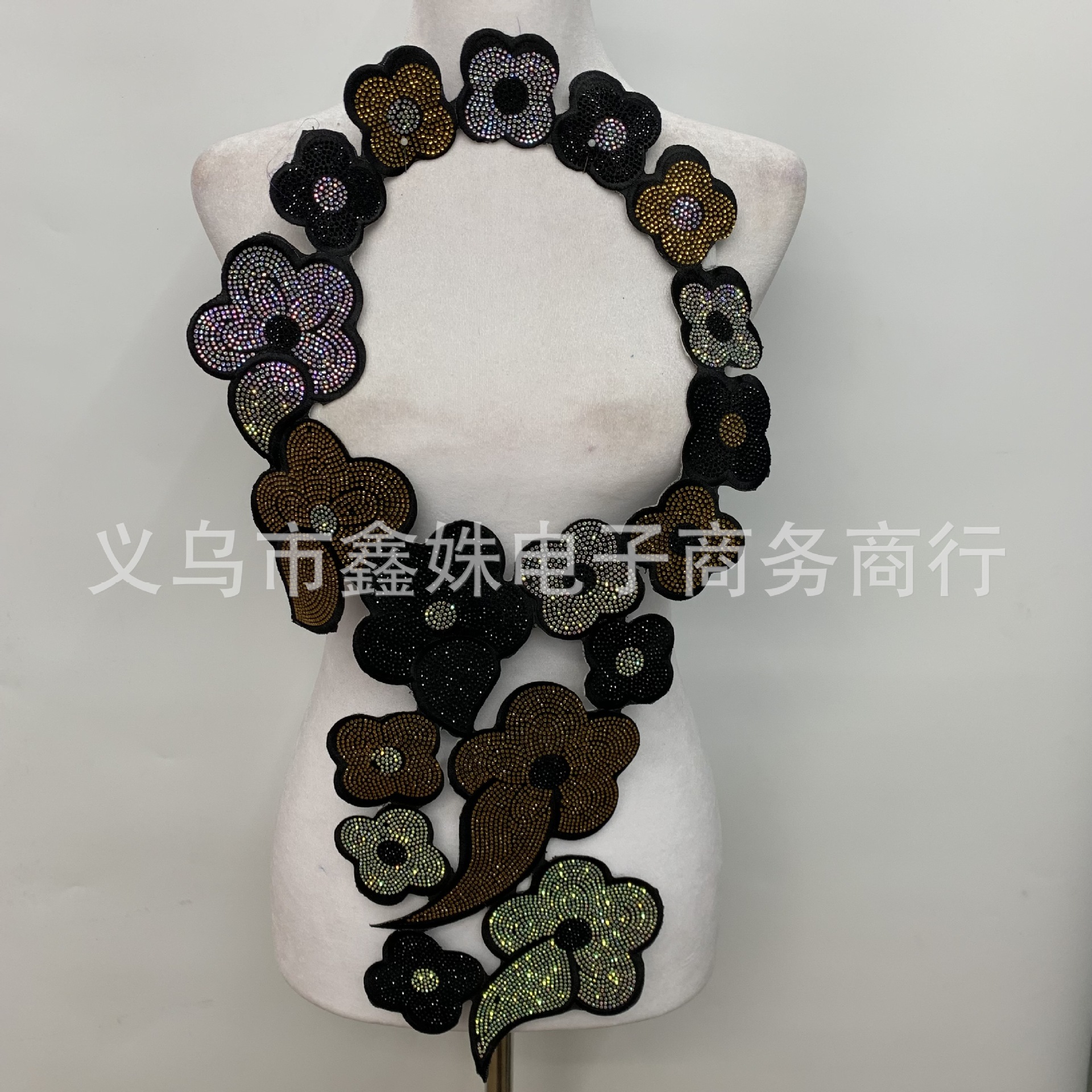 Multi-color adhesive full diamond collar flowers, multi-color large embroidered fabric stickers for stage costumes, opera and animation accessories pic 4