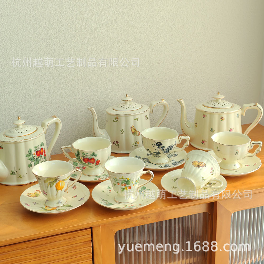 European-style ins coffee cup and saucer set, ceramic, British-style gold-edged tea cups and teapots, French restaurant cups, daily gifts pic 21