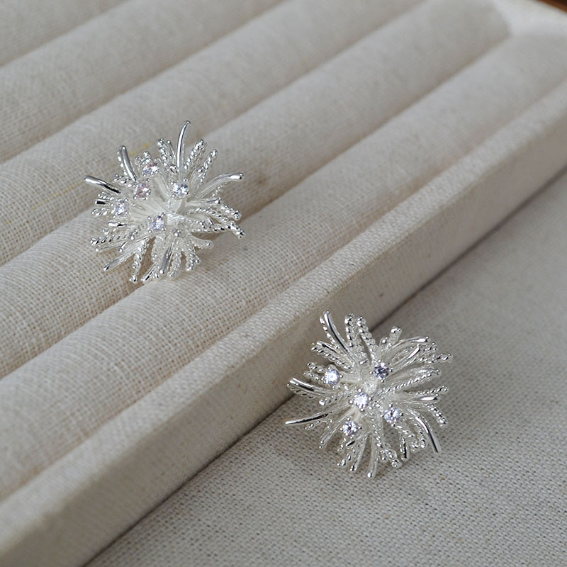 欧美小众设计复古立体璀璨烟花轻奢高级感925银针个性耳钉耳饰女详情8