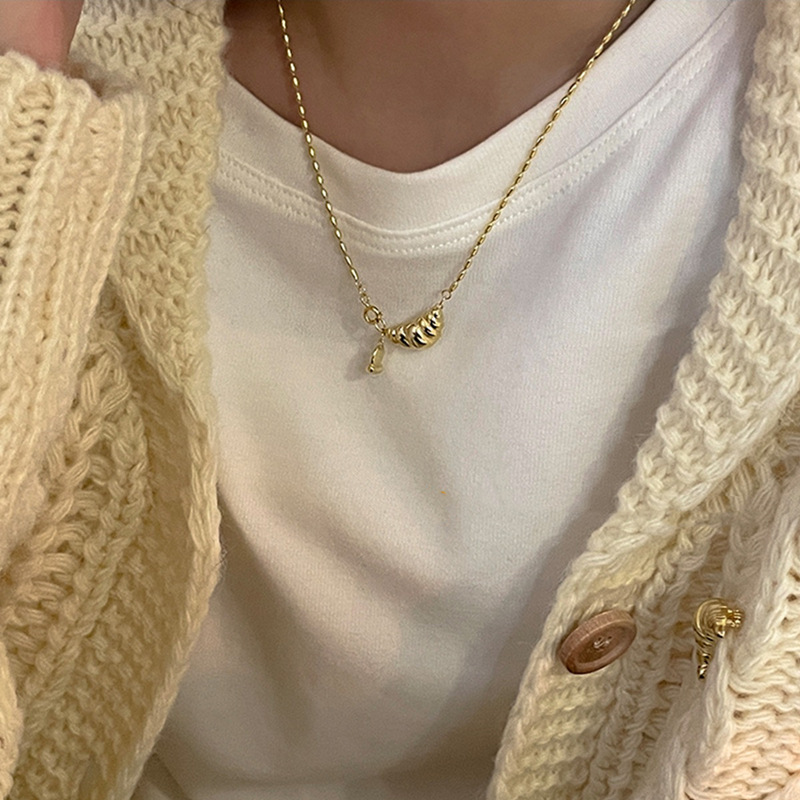 韩国小众设计高级感冷淡风法式毛衣链牛角包吊坠简约百搭锁骨链女详情2