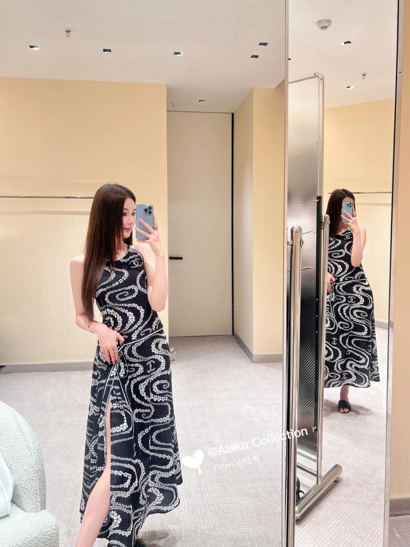 高品质~2025年夏季新款CH南油韩版小众设计挂脖短款背心气质长裙详情6