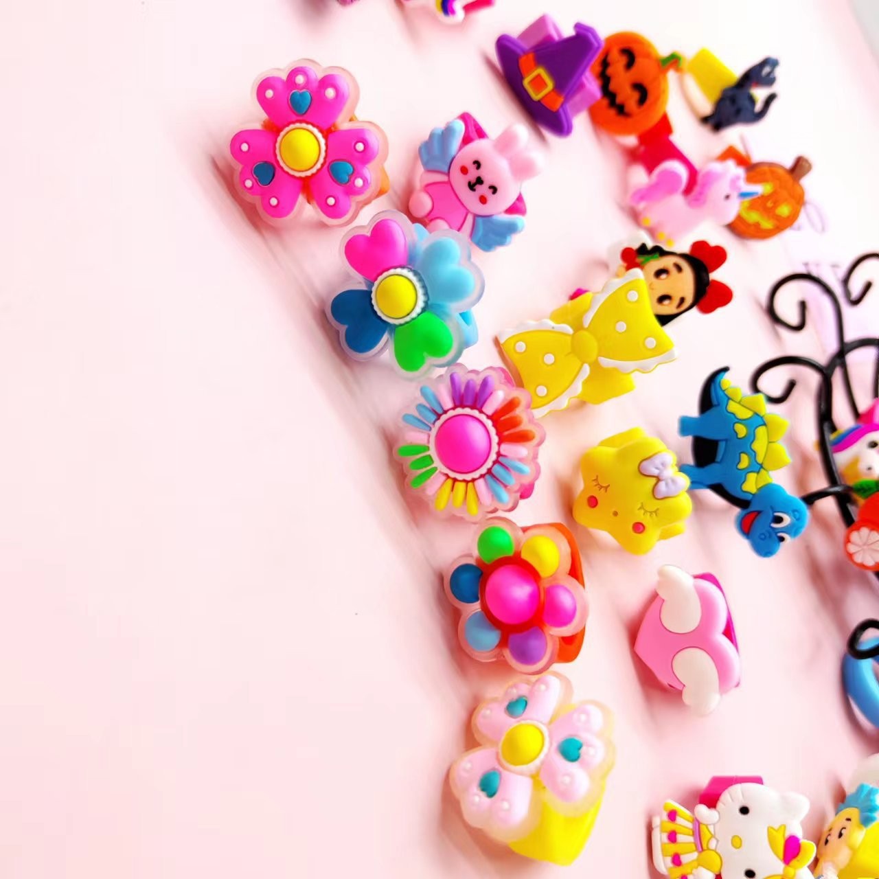 卡通PVC恐龙戒指 创意软胶公仔指环批发 恐龙图案软胶儿童戒指详情23