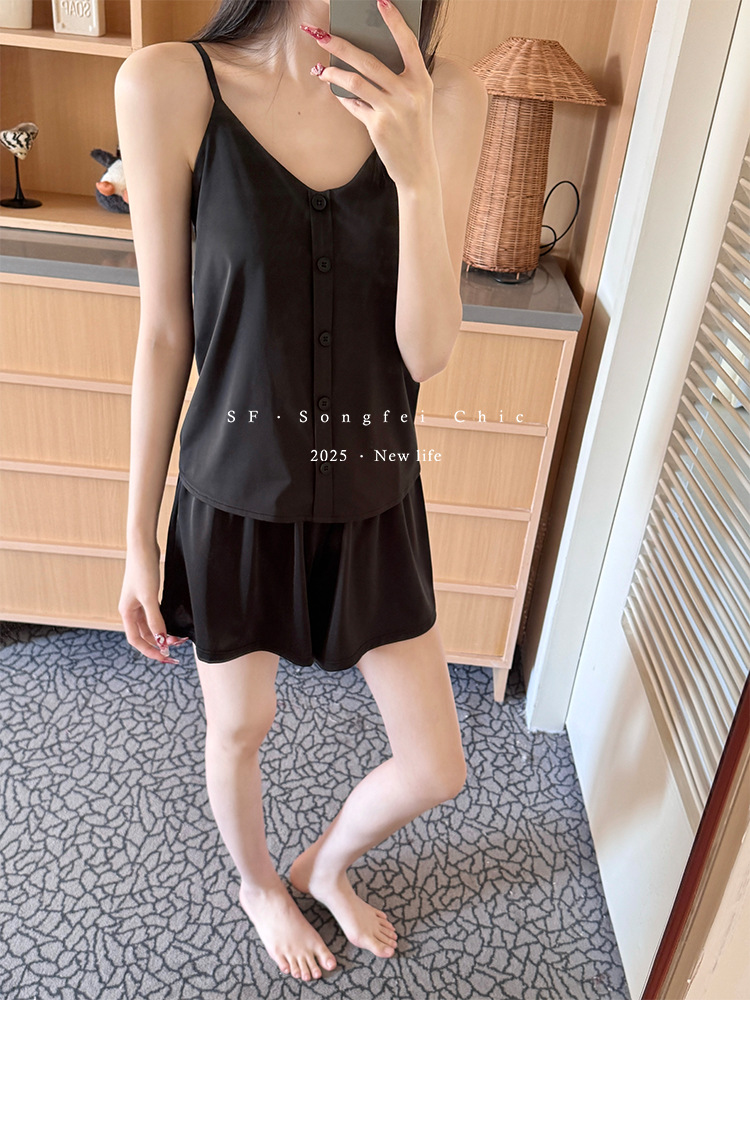 Summer new ice silk adjustable home wear two-piece set with chest pad buttons, ice skin halter shorts and pajama pic 32