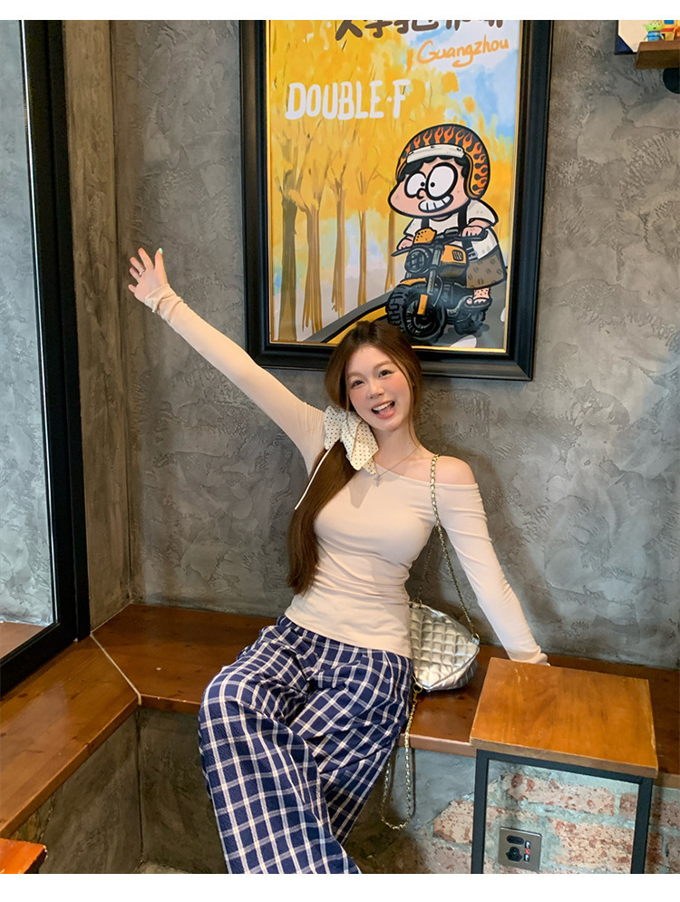 纯欲辣妹修身显瘦露肩长袖T恤女装早秋设计感百搭打底衫学生上衣详情14