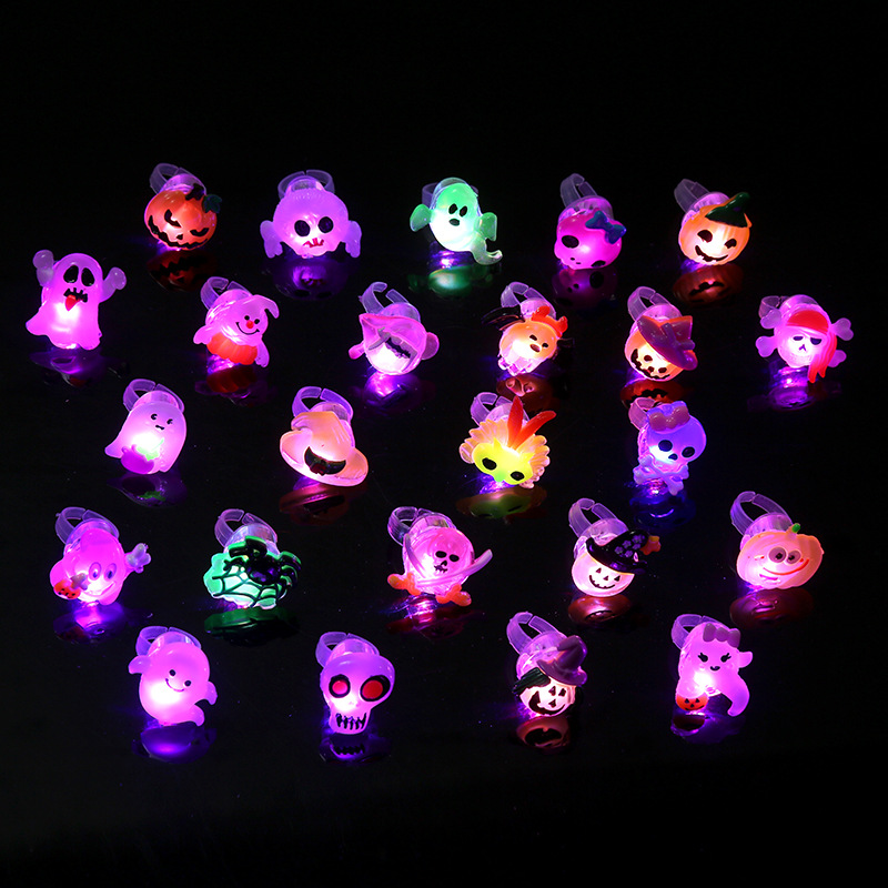 外贸亚马逊50孔发光戒指 万圣节儿童夜光戒指LED南瓜鬼头手指灯详情8