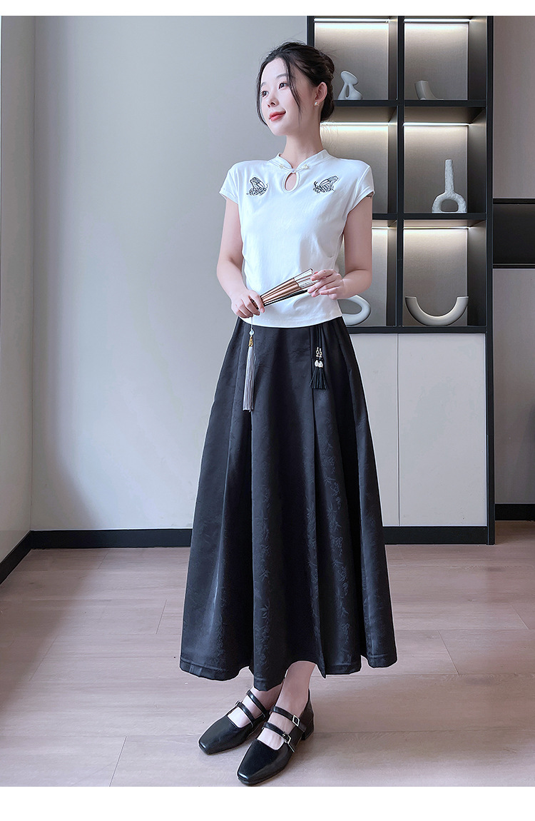 New Chinese-style satin skirt for women in spring and summer, gentle, high-waisted, slimming, large swing, retro jacquard, Chinese-style horse face skirt, Chinese trend pic 26