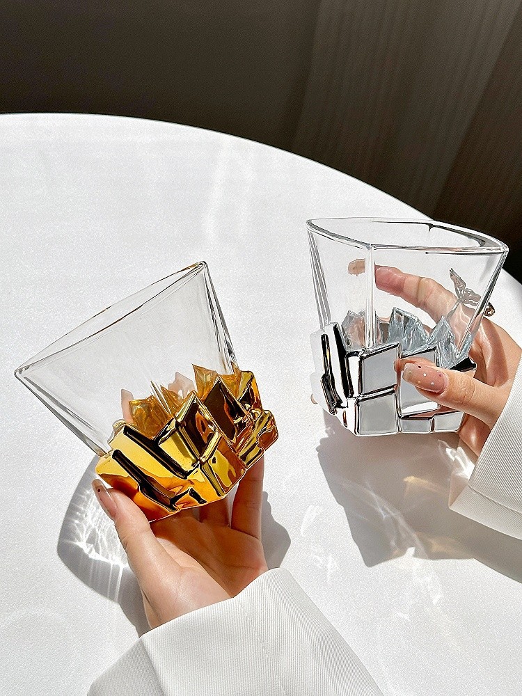 Creative light luxury glass cups, high-end water cups, whisky cups, space gold ice cube cups, artistic limited edition wine glasses pic 6