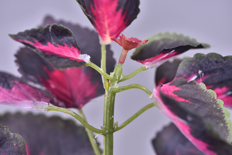 厂家直销仿真手感紫苏叶插花叶材仿真植物软装婚庆宴会造景美陈仿真植物1详情22