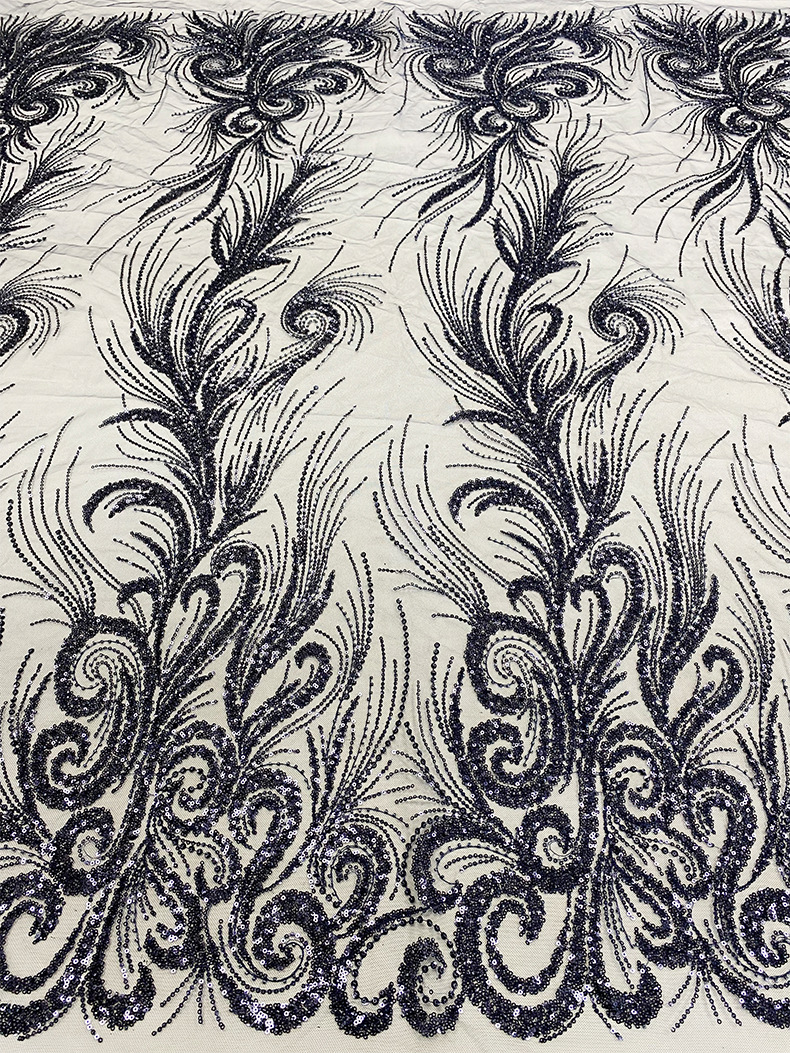 中大专供珠管珠子亮片网布蕾丝绣花婚纱礼服面料立体花朵亮片面料详情25