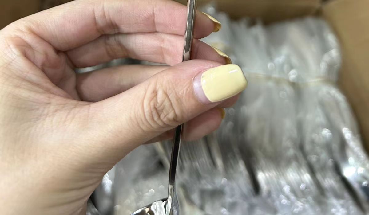 304不锈钢汤勺韩式加深喝汤勺大头圆勺调羹粥勺长短柄加深喝汤匙详情6