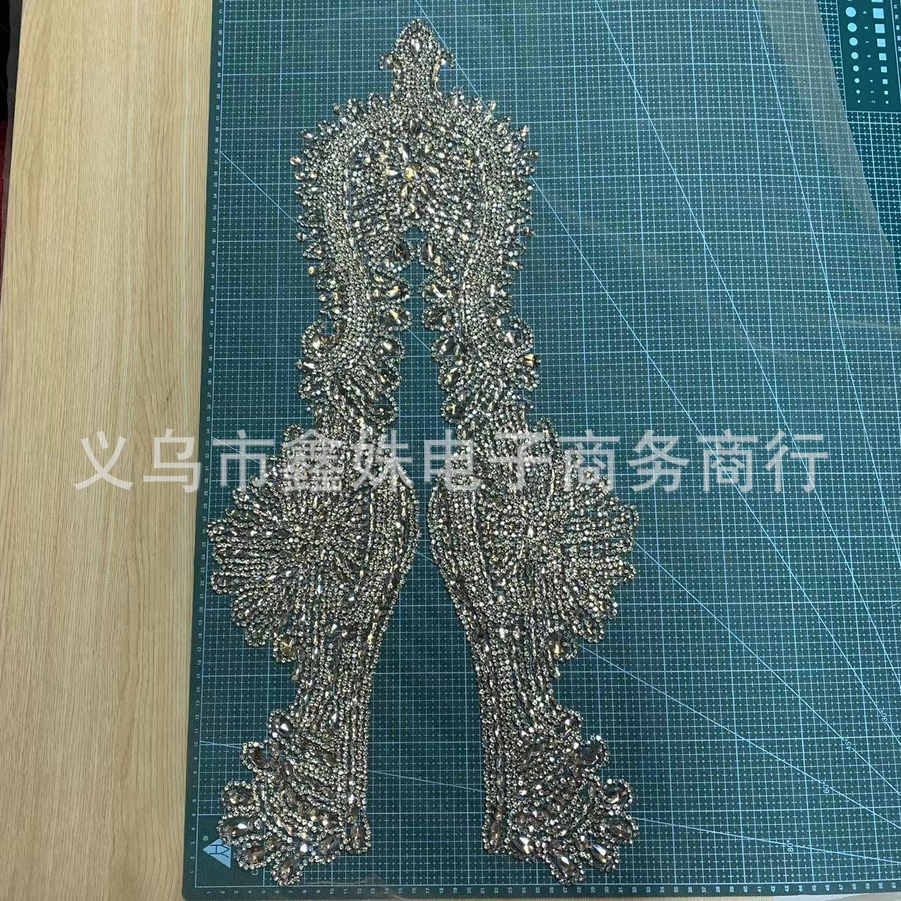 Sexy deep V-neck shining 2023 autumn new style banquet elegant heavy industry wedding dress accessories pic 12