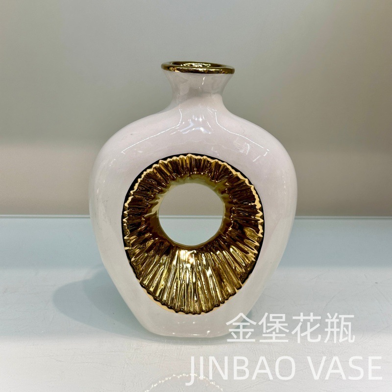 Nordic popular ceramic vase, gilded office and living room decoration item, fresh flower simulation flower arrangement, flower container, heart pic 36