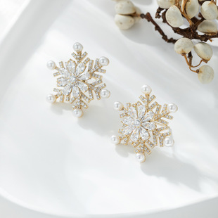 Light luxury style rotatable purple three-layer flower stud earrings, copper alloy micro-inlaid zircon s925 silver needle high-end earrings pic 2