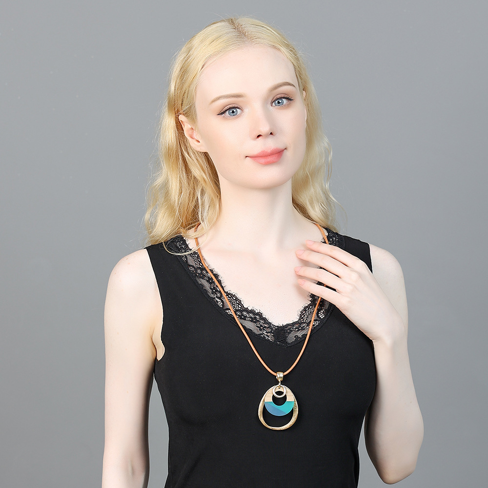 跨境专供亚马逊爆款项链首饰时尚木头拼接高级欧美饰品配饰毛衣链详情9