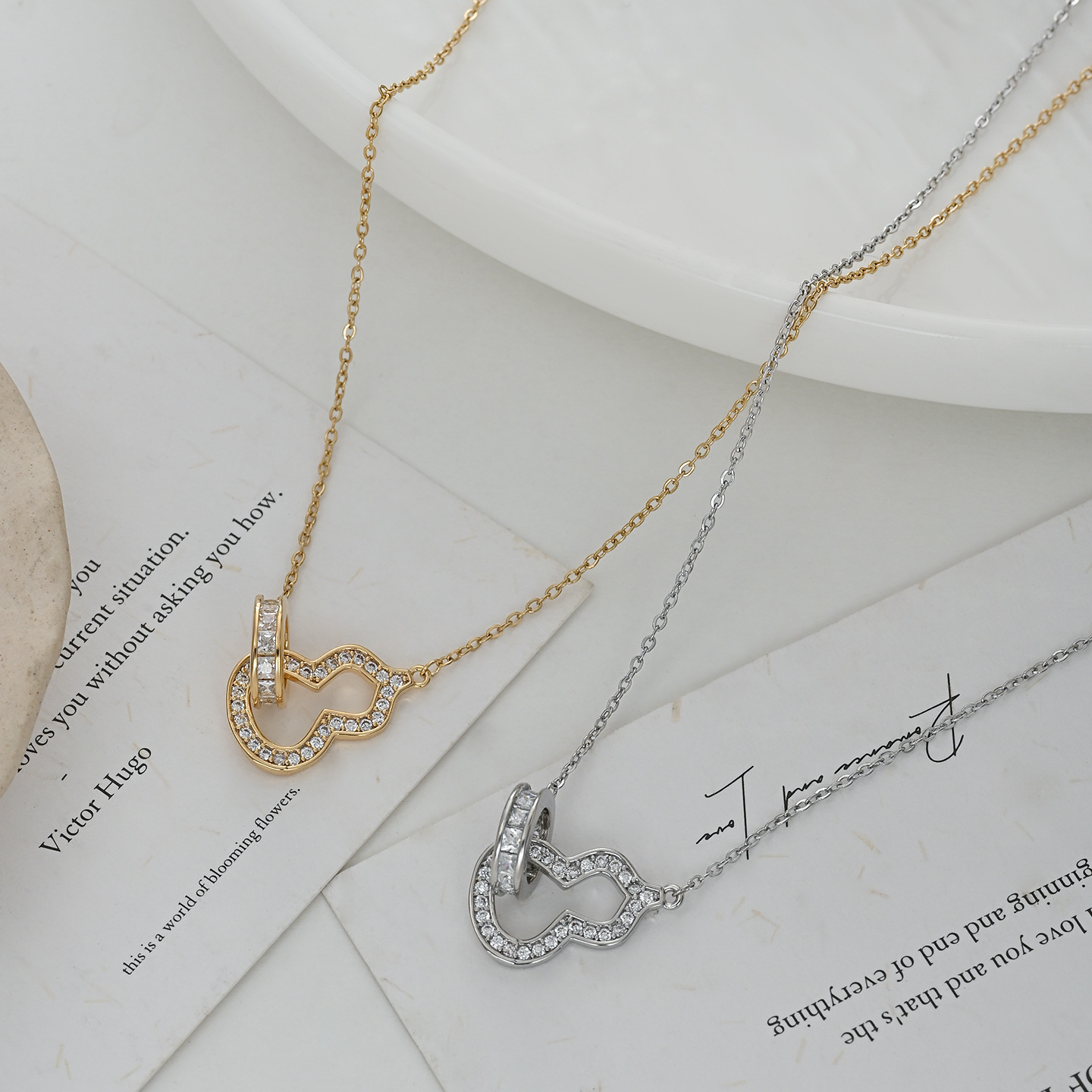 真金电镀微镶锆气质锁骨链女小众设计感新中式风葫芦项链精致颈链详情3