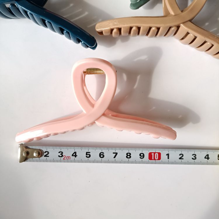 【 Zone 1-5 】697 Ribbon Gripper 12/ pack 1200/ box Plastic Straight Gripper, straight hair gripper, fashionable and trendy hair gripper, Internet celebrity hair gripper 1 yuan 2 yuan accessories wholesale pic 7