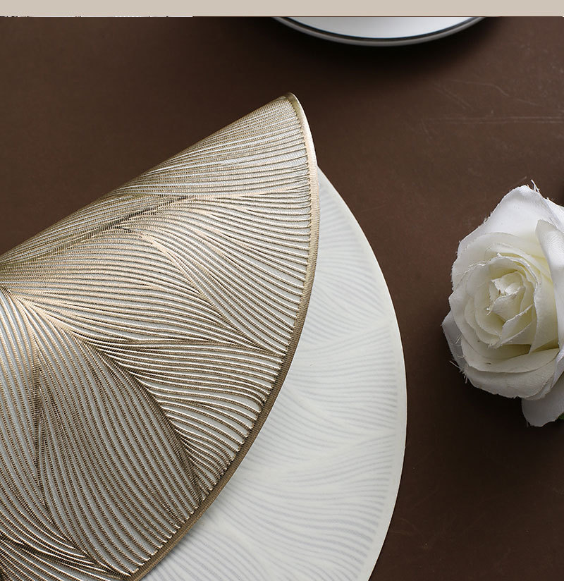 Villa decorative mat, Wanxiang Flower light luxury gold-embossed table mat, restaurant waterproof PVC heat-insulating Western dining mat, high appearance level for home use pic 3