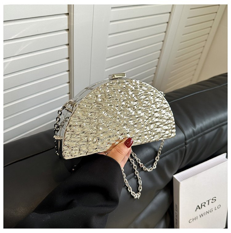 晚宴包金属2024夏季新款盒子女包链条单肩斜挎包褶皱跨镜女手机包详情65
