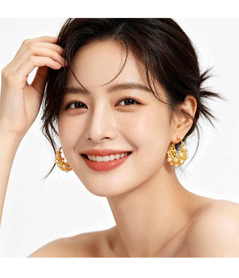 French-style gentle and sweet, super dazzling hollowed-out flower basket ear buckles, elegant and exquisite, cool and refreshing, popular vacation-style earrings pic 6