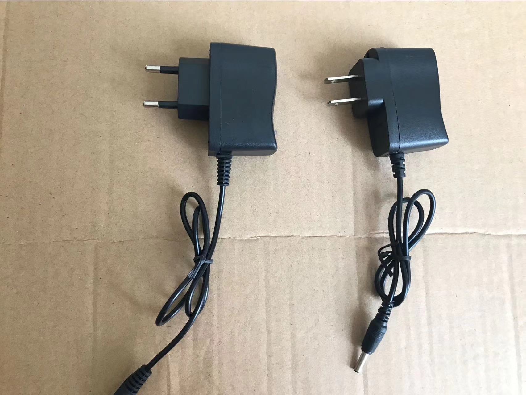 18650 lithium battery charger 14500/18650 single charge, direct charge, flashlight universal charger, rechargeable pic 6