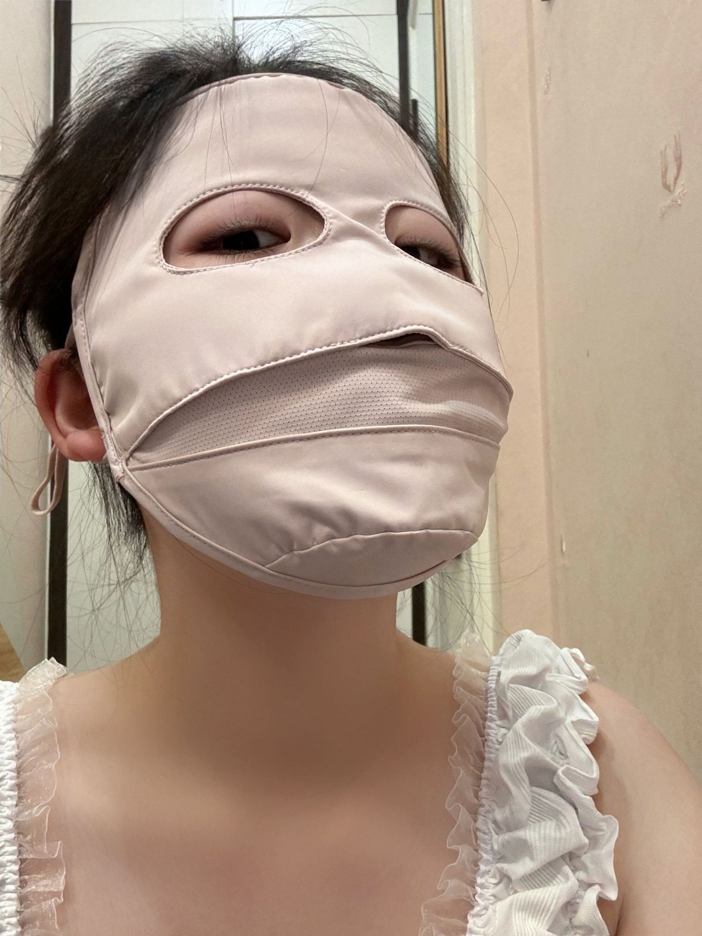 Summer UV protection ice silk mask for women, thin face care, cool three-dimensional hyaluronic acid, ultra-thin, seamless sun protection mask pic 2